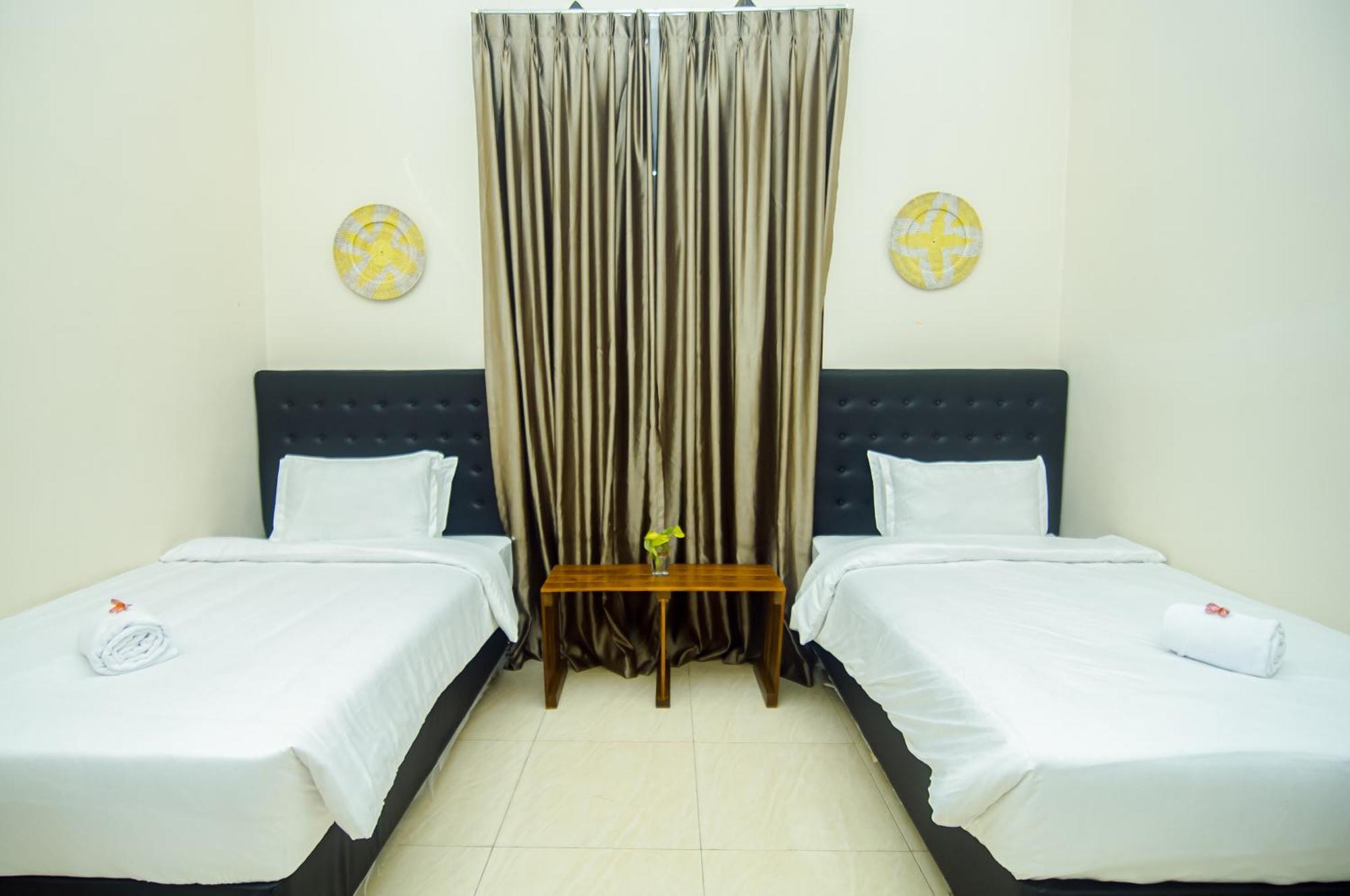 Gili View By Maza Villa Teluknarat Exterior photo